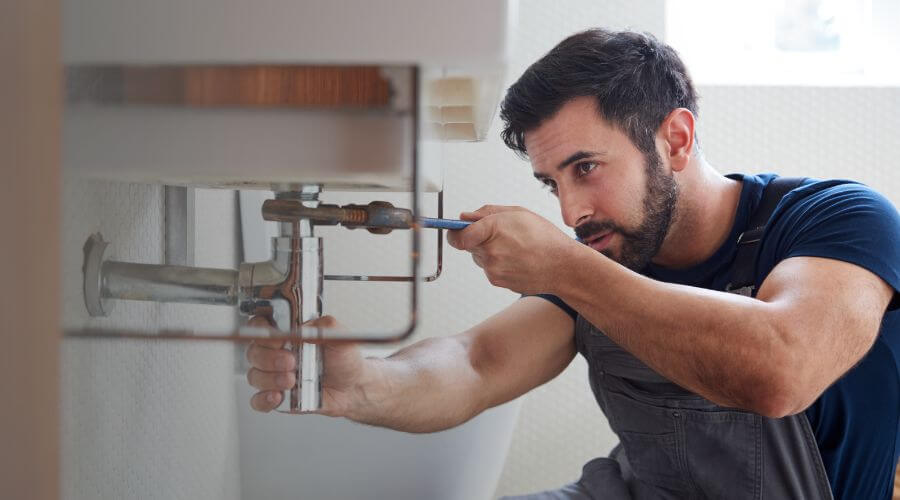 Garbage disposal repair in Reesville, OH